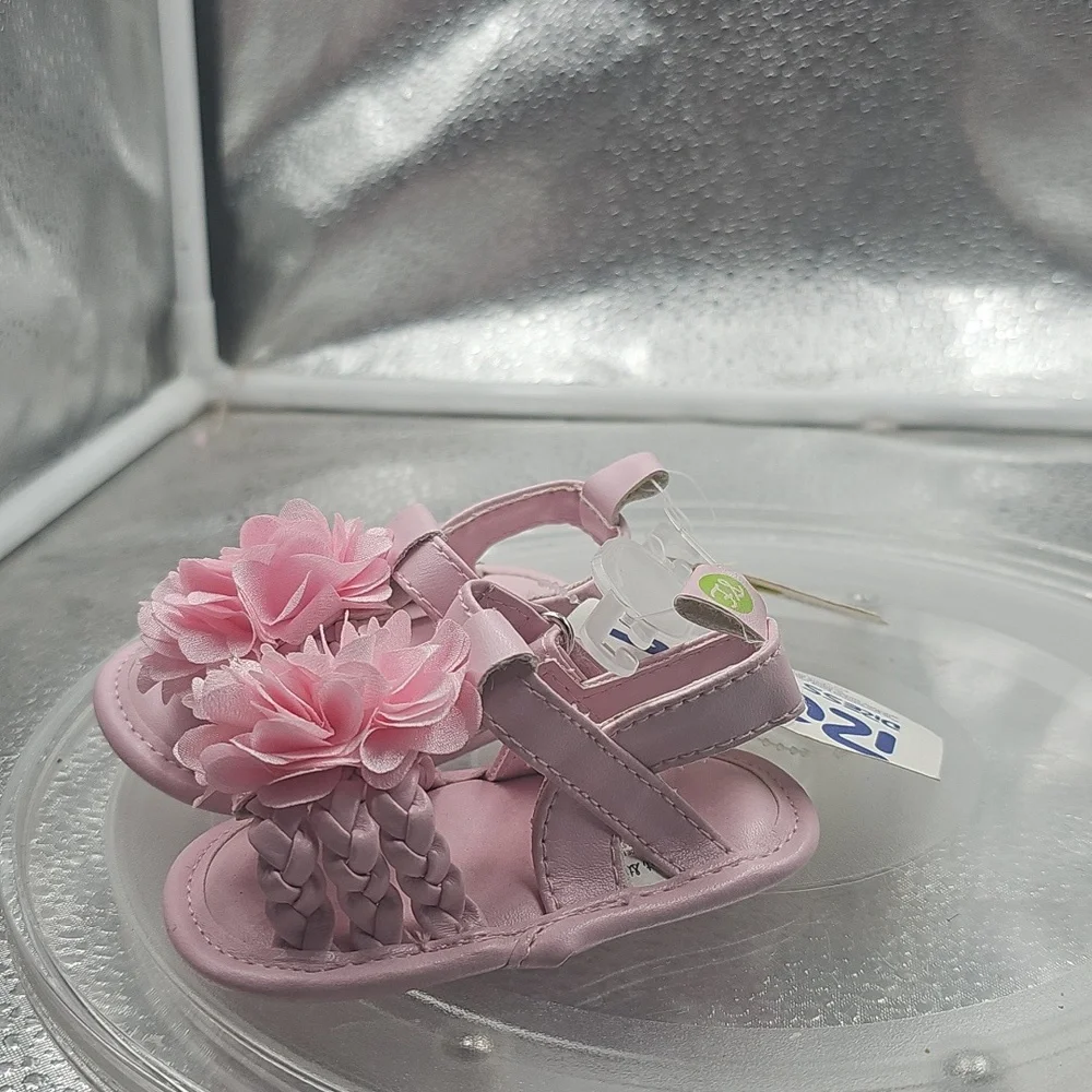 C Pink With Pink Flowers On The Top Sandals
